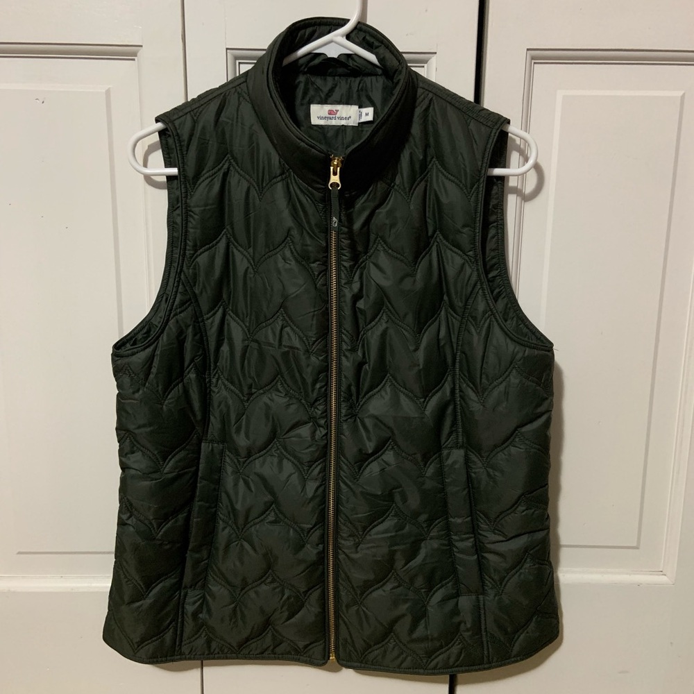 army green vineyard vines womens vest